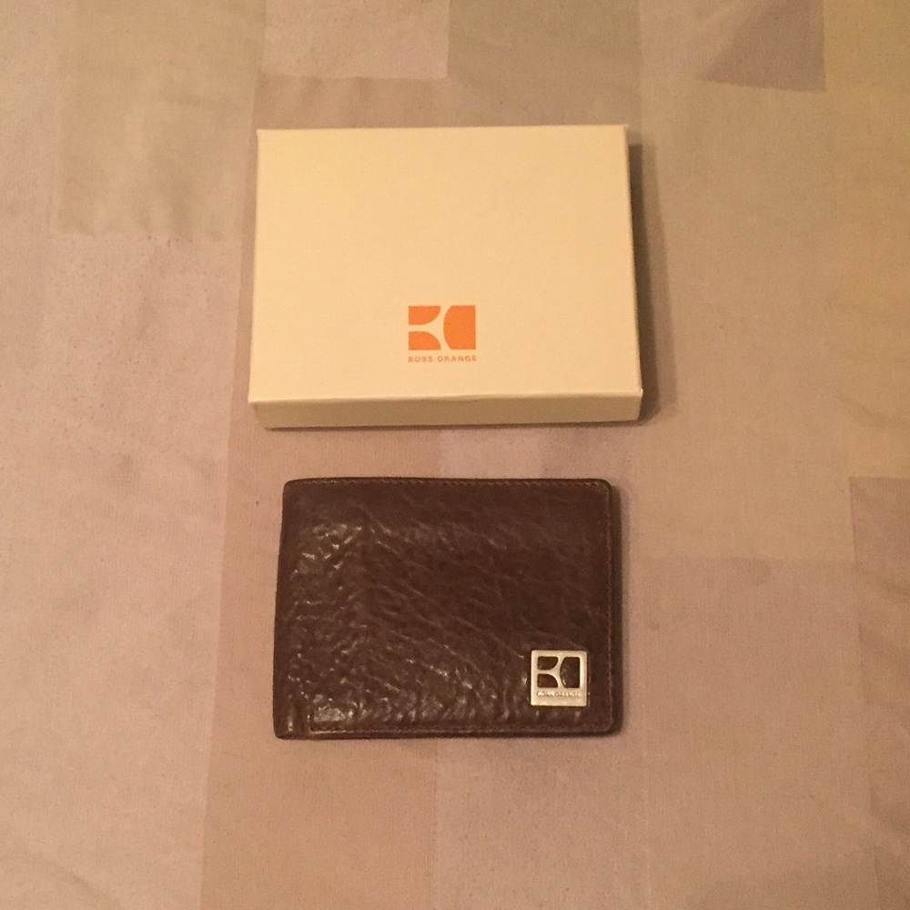 Brand New Boss Orange Distressed Leather Wallet